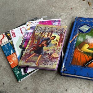 Nancy Drew Gift set, books and vintage Parker magnifying glass